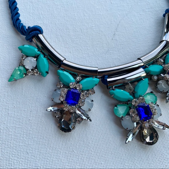 BLUE Jeweled Statement Necklace๐HP - Picture 5 of 9